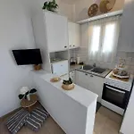 Reppas House 
